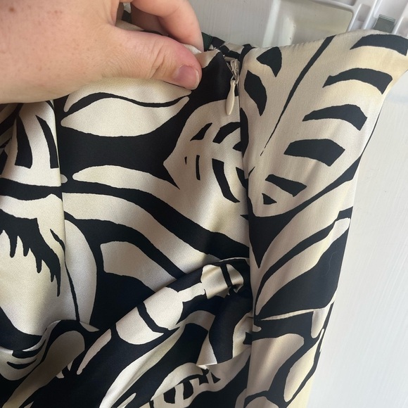 Ralph Lauren Gold and Black Tropical Print 100% Silk Strapless Satin Dress Sz 14 - Picture 4 of 10